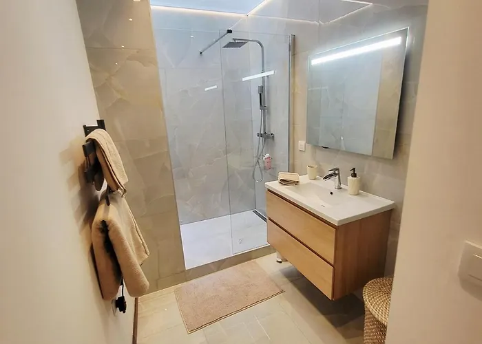 Апартаменты Exceptional 3-room In Quiet