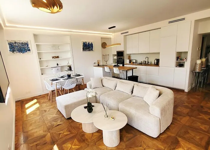 Апартаменты Exceptional 3-room In Quiet *